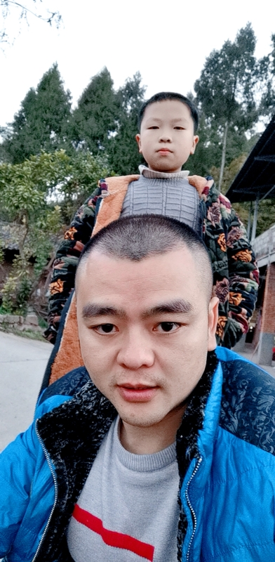 钟生发财的第三张照片--绵阳认干亲服务网